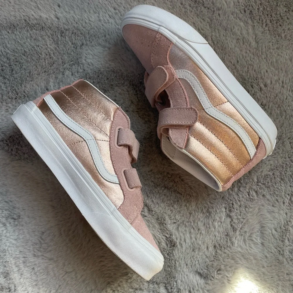 😍Kids Pink Suede Velcro High-Top Vans😍